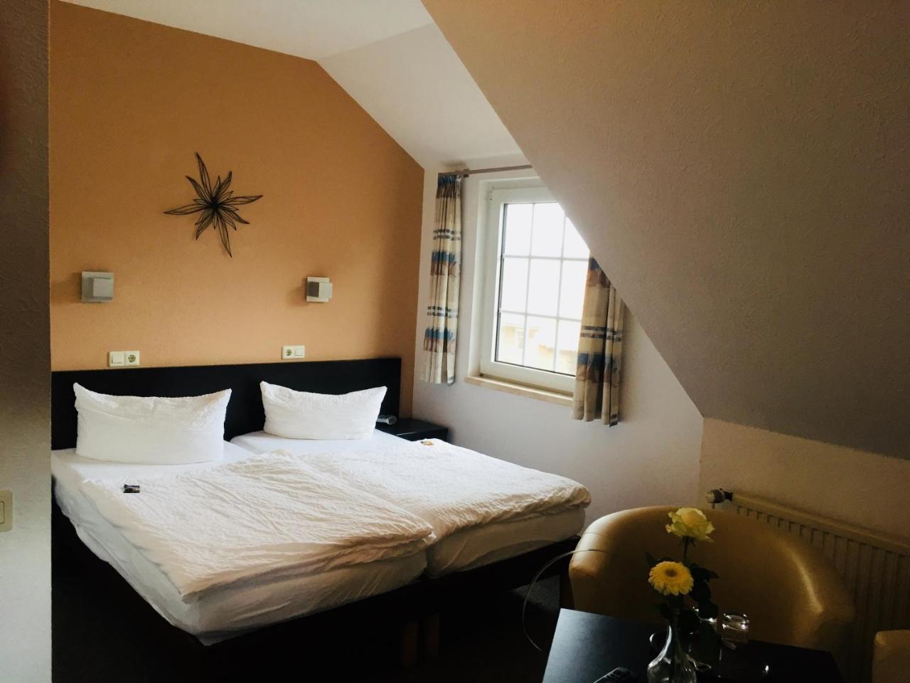 Hotel Wuelfers Gasthaus Gross Ippener Exteriér fotografie
